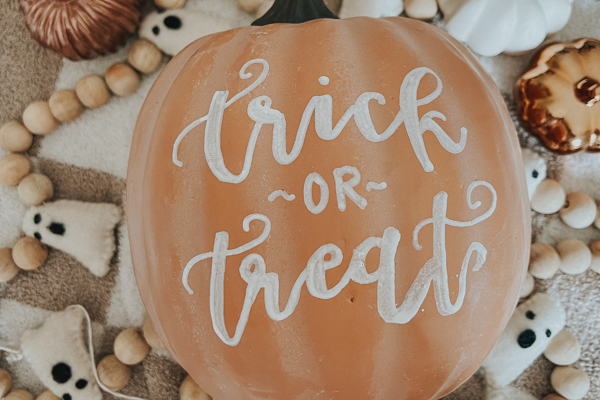 Modern Calligraphy and Pumpkin Lettering for Beginners at Conshohocken Brewing Co