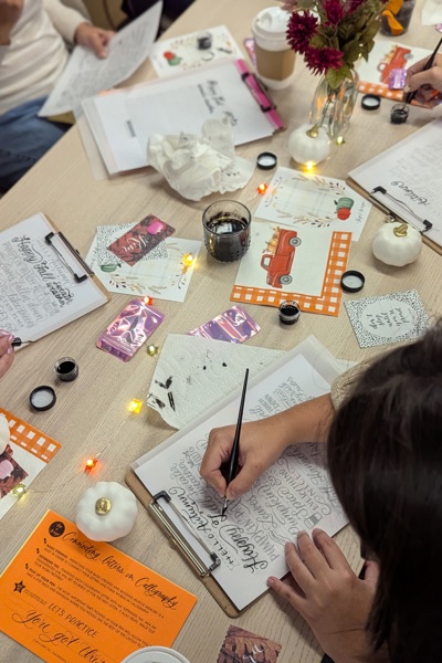 Modern Calligraphy for Beginners @ Cafe Paris