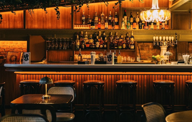 Bar Lola