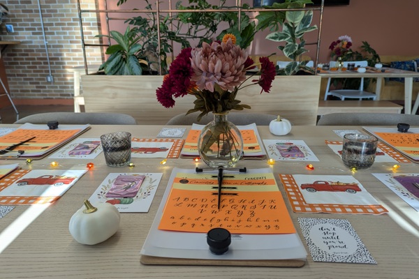 Modern Calligraphy for Beginners @ Cafe Paris