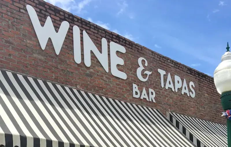 Wine & Tapas Bar