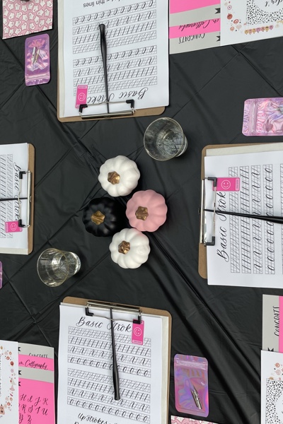 Modern Calligraphy and Pumpkin Lettering for Beginners at Bakery Square