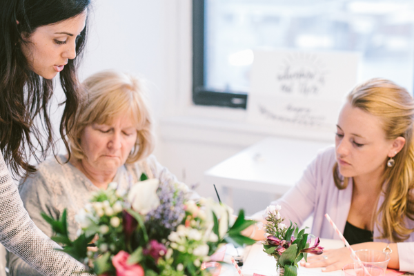 Modern Calligraphy for Beginners at Kendra Scott: Suburban Square