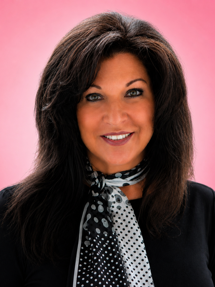 Lori Savage